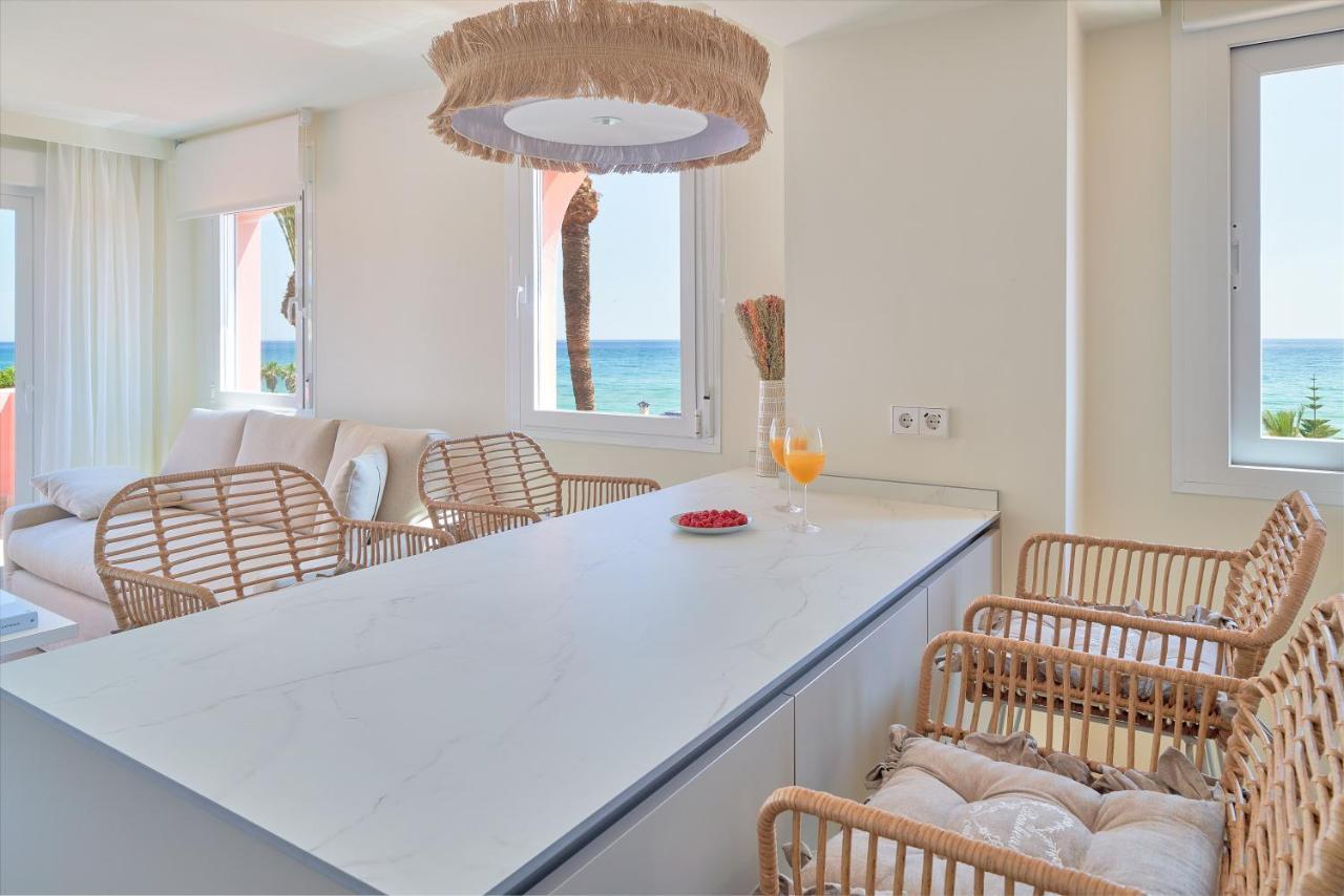 Sea Suite Beachfront Marbella Dış mekan fotoğraf