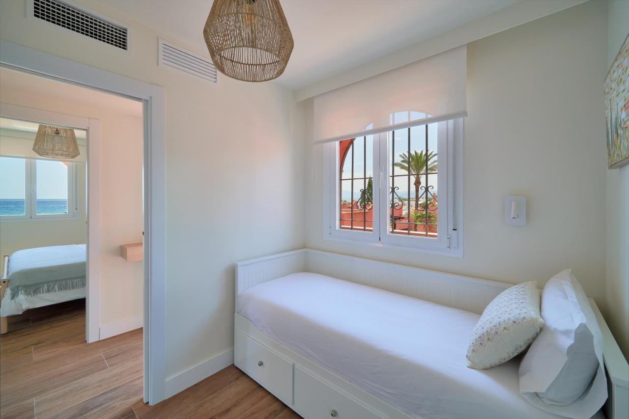 Sea Suite Beachfront Marbella Dış mekan fotoğraf